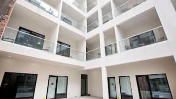 Superior Studio, City View