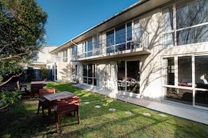 Exterior - 85 on Bealey (Christchurch)