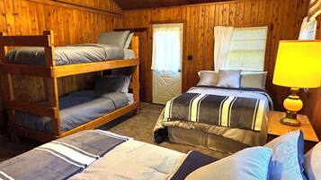 3 多间卧室、熨斗/熨衣板、旅行婴儿床、免费 WiFi