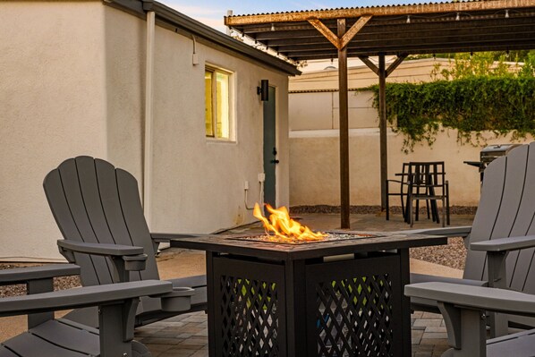 Terrace/patio - Awesome Casita centrally located in quiet historic district (Tucson)