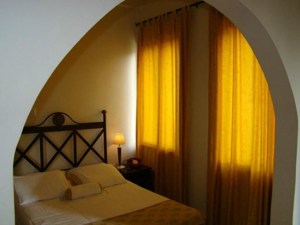 Photo - Hotel Plaza CA