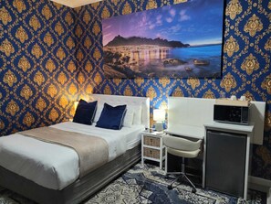 8 Schlafzimmer, Bügeleisen/Bügelbrett, WLAN, Bettwäsche