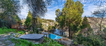 Cozy 1-bedroom condo with AC, WiFi in charming Amador City