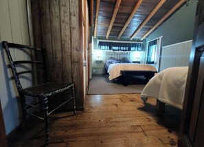 2 soverom, strykejern/-brett, reiseseng for barn og wi-fi (inkludert)