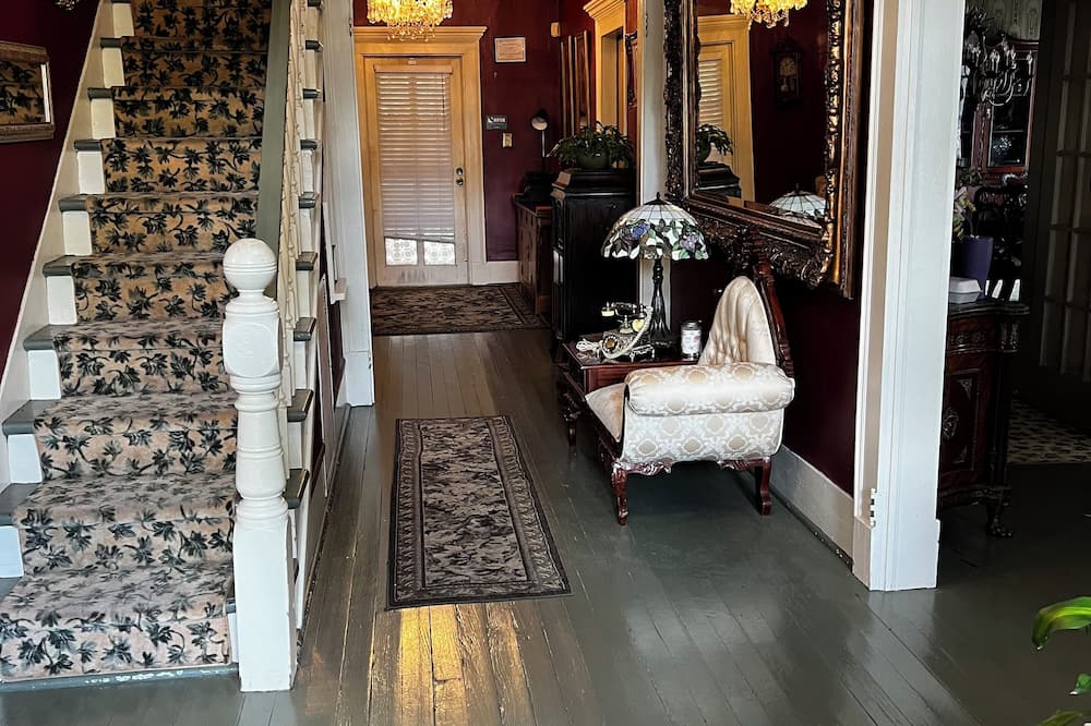 Commodore Bed and Breakfast - Decatur County, GA