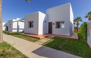 Exterior - Stunning home in Condado de Alhama with WiFi (Condado de Alhama)
