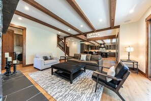 Smart TV, fireplace, table football - Arcadia by Tahoe Getaways - Brand New Luxury 5 BR w Hot Tub, EV Charger & A/C (Tahoe City)