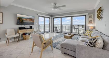 ✨ Luxury Oceanfront 3/2 Corner | Large Balcony Overlooking Heated Pool & Coastline 🌊