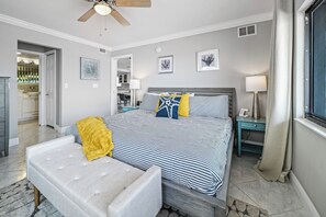 3 bedrooms, desk, iron/ironing board, free WiFi - Luxury Oceanfront 3/2 Corner - Large Balcony Overlooking Heated Pool & Coastline (New Smyrna Beach)