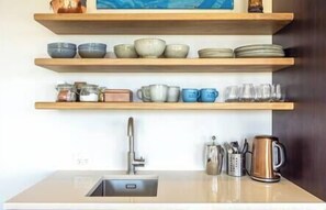 Interior - Tradewinds Apartment by Waiheke Pure. (Waiheke Island)