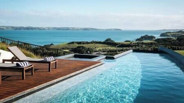 A heated pool - Tradewinds Estate by Waiheke Pure - Commanding views, pool, hot tub, grand open planned living, sun soaked decks (Waiheke Island)