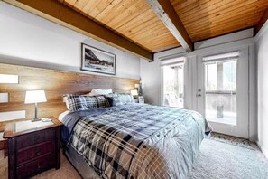 2 quartos, escrivaninha, Wi-Fi, roupa de cama