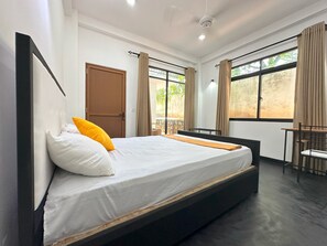 4 camere, ferro/asse da stiro, Wi-Fi, lenzuola