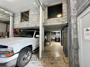 Property grounds - Stunningly remodeled vacation home (834JE) (Incline Village)