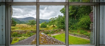 Broad How -  Large house ideal for families or walking groups.