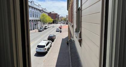 2 bedroom Waterfront Victorian Apartment