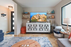 Smart TV, books