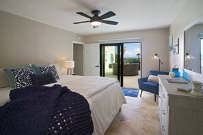 5 chambres, fer et planche à repasser, lit de bébé portatif