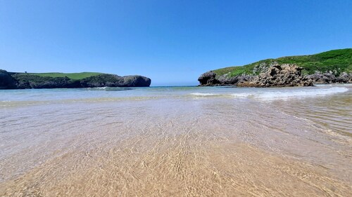 Llanes Playa de Barro - Sea and Mountains