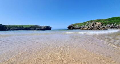Llanes Playa de Barro - Sea and Mountains
