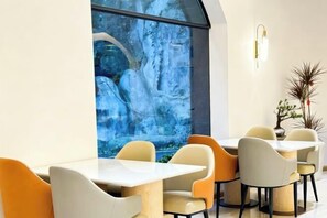 Restaurant - Vienna Hotel (Guiyang Fountain Subway Station Yangmingci Subway Station) (Guiyang)