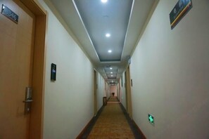 Interior - Super 8 Shanghai Dongjing Huanlegu Dongye Road (Shanghai)