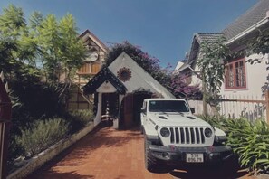 Aparcament sense assistència gratuït