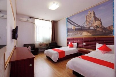 Ganzhou Dianzan Hotel (Nanmenkou Better Life Xintiandi Store)