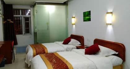Ganzhou Dianzan Hotel (Nanmenkou Better Life Xintiandi Store)