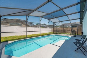 Pool - Disney-Area 4BR | Pool + Patio (Kissimmee)