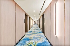 Interior - Homeinn Ease Hotel (Harbin Central Avenue Flood Control Memorial Tower) (Harbin)