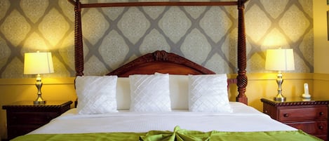 Deluxe Suite, Bay View | 1 bedroom, free WiFi, bed sheets