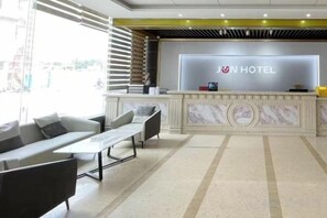 Unclassified image, 5 of 12, button - Hongli Business Hotel (Tunchang)