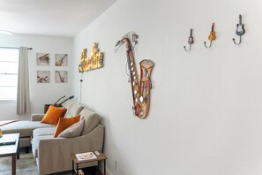 Interior - The Music House: A music-themed condo & unique experience in the heart of Austin (Austin)