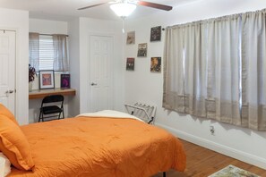 2 dormitorios, escritorio, tabla de planchar con plancha y wifi gratis