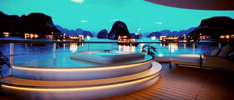 Presidential Double Room, Balcony, Ocean View | Terrace/patio