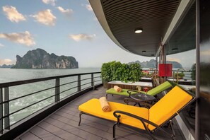 Imperial Cabin | Terrace/patio - L'amour Cruise (Ha Long)