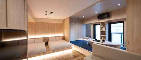 1 bedroom, premium bedding, desk, laptop workspace