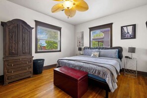 2 Schlafzimmer, Bügeleisen/Bügelbrett, kostenloses WLAN, Bettwäsche