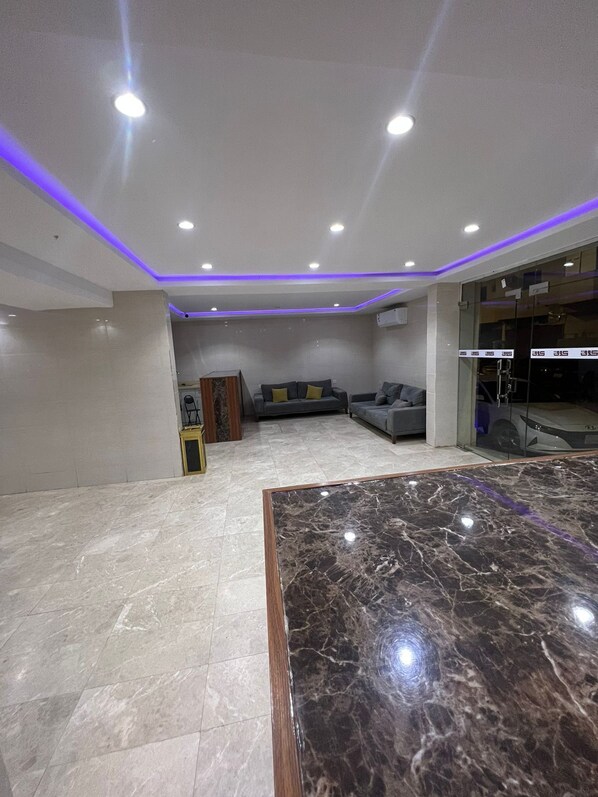 Reception - coov hotel (Madinah)