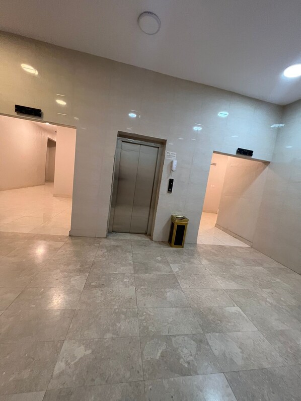 واجهة المنشأة