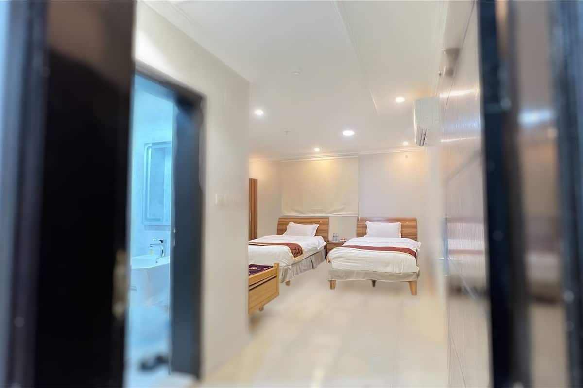 Phòng đôi hoặc 2 giường đơn | 1 phòng ngủ, bộ đồ giường cao cấp, bàn