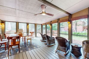 Dining - Lake Michigan Retreat with large patio, gas grill, fire pit, & outdoor hot tub (Fennville)