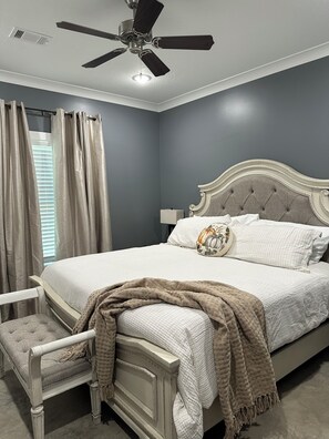 2 Schlafzimmer, Bügeleisen/Bügelbrett, WLAN, Bettwäsche