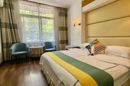 Room. Lengshuijiang Jinlong Hotel