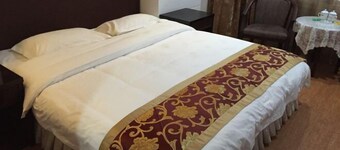 Lengshuijiang Jinlong Hotel