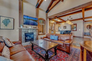 TV, fireplace - Lakefront Lake Tahoe Retreat with Fire Pit (Homewood)