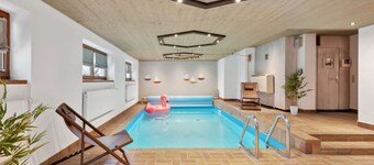 Neu!! Luxus-villa mit Indoorpool, Sauna, Kamin & Riesigem Garten
