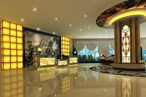 Lobby - Yaduo Holiday Hotel (Zhongshan)