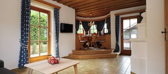 Tyrolean house in Kirchberg near the ski lifts